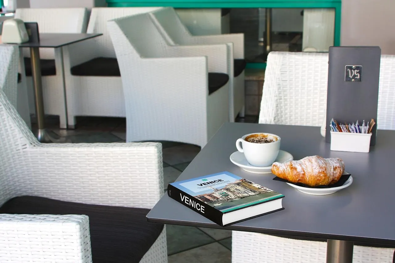 Villa Serena Lido di Jesolo Отель